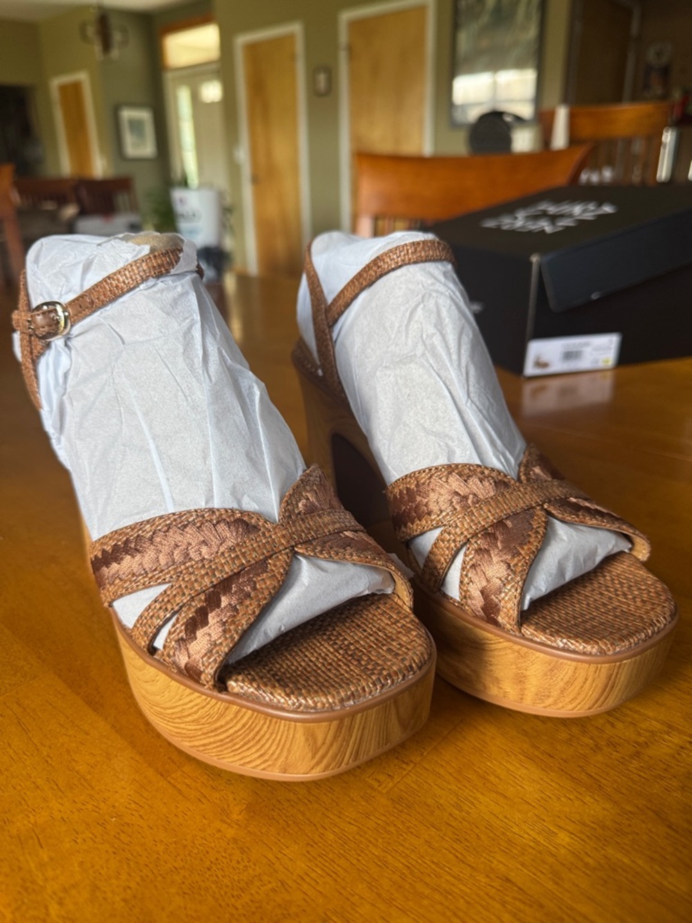 Naturalizer Brown Woven Platform Sandals with Ankle Strap 6.5 NIB